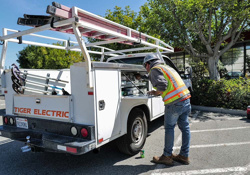 tiger electric ev charging partnerships work truck 1000x700 1